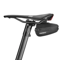 Giant Uniclip Saddle Bag 5 Giant Uniclip Saddle Bag -Giant giant 430000105 uniclip seatbag b 931581
