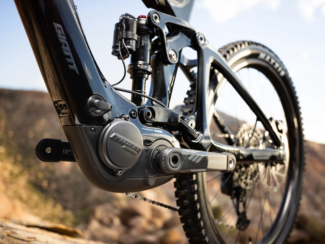 Giant TRANCE X ADVANCED E+ ELITE 1 - Carbon Electric Mountain Bike - 2023 - Gunmetal Black 12 Giant TRANCE X ADVANCED E+ ELITE 1 - Carbon Electric Mountain Bike - 2023 - Gunmetal Black - Afbeelding 10