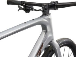 Giant FASTROAD AR ADVANCED 1 - Carbon Fitnessfiets - 2023 - Zilver -Giant my23fastroadaradvanced1colora silver d 2 1515108